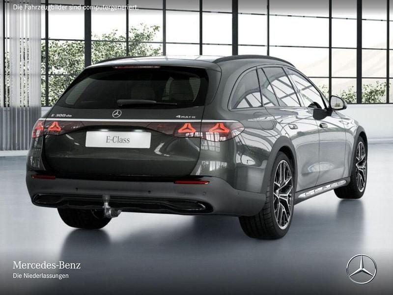 Gebraucht Mercedes E300 AMG 197 PS (144 kW) 2025 Grau Limousine