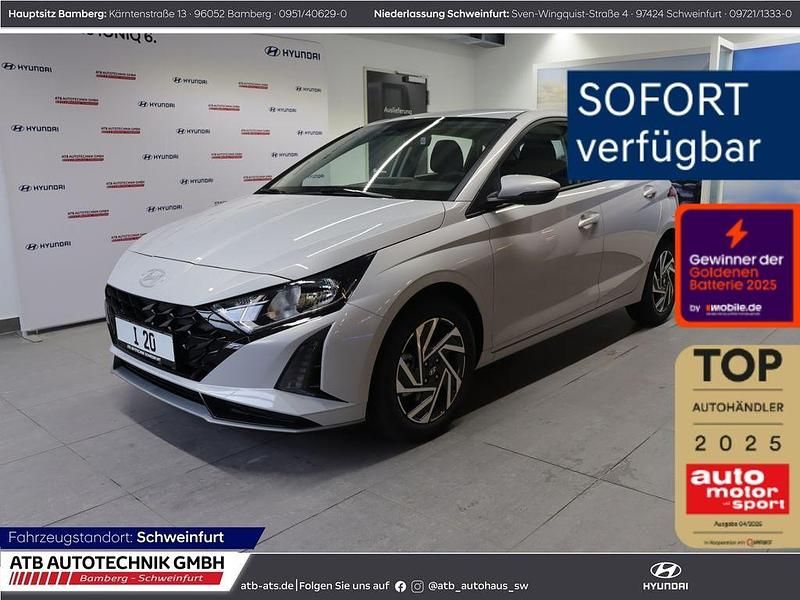 Mic (grau Neu 2025 Hyundai i20 Trend Limousine | 24.150 € (Fairer Preis) - Bild 1/4