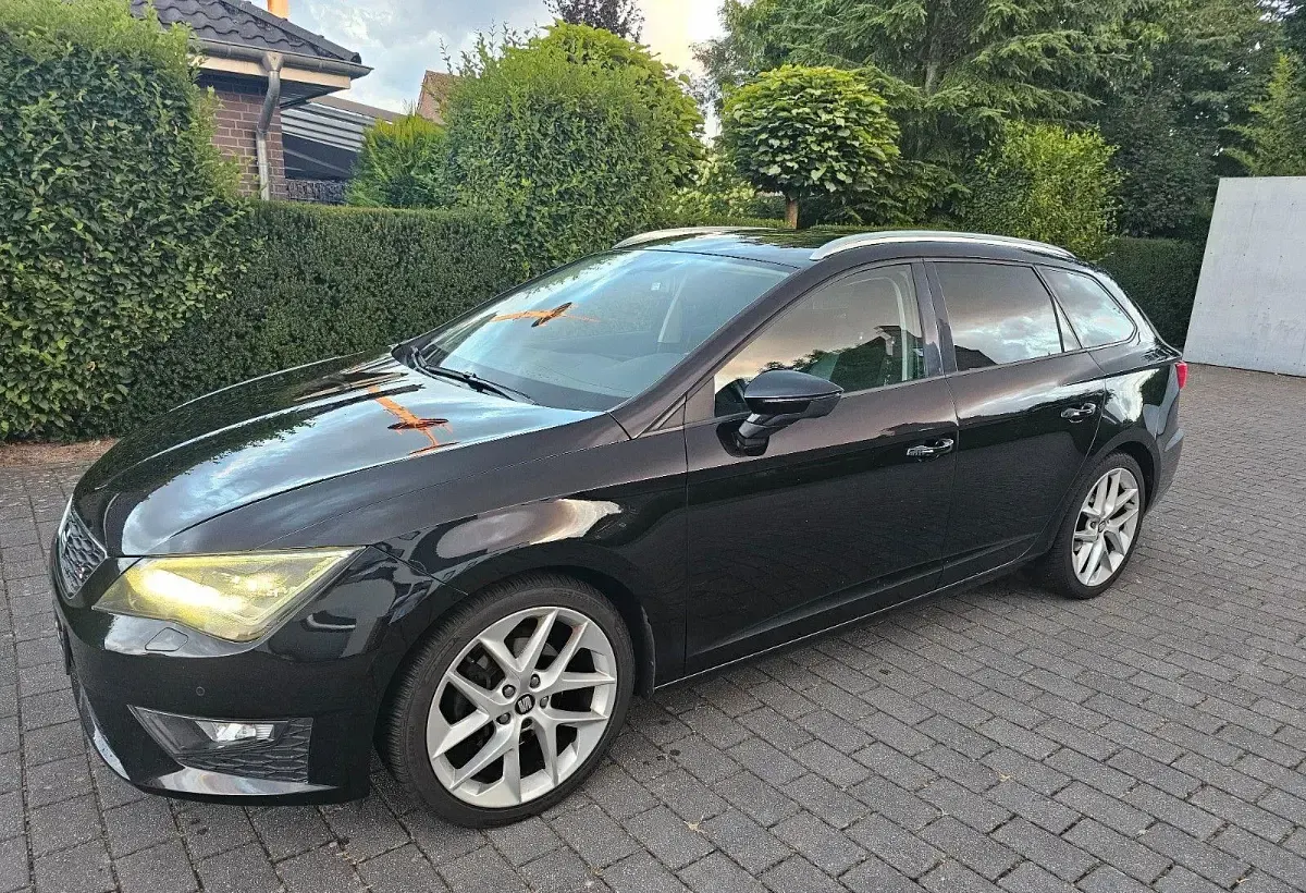 Gebraucht Seat Leon ST FR 150 PS (110 kW) 2015 Schwarz Kombi