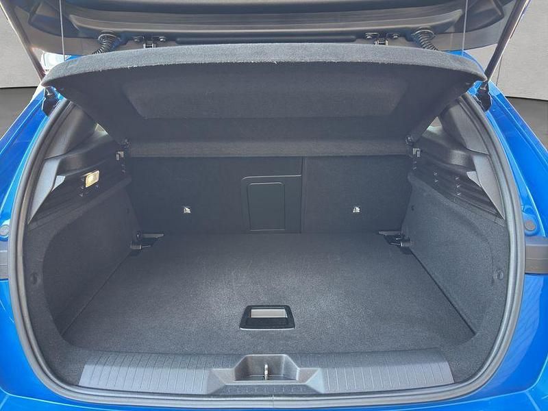 Gebraucht Opel Astra Elegance 131 PS (96 kW) 2023 Blau Limousine