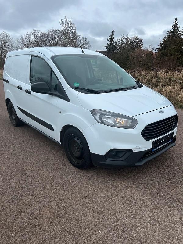 Gebraucht Ford Transit 101 PS (74 kW) 2021 Weiß Van / Kleinbus