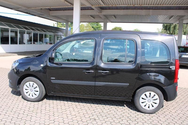 Gebraucht Mercedes Citan 109 90 PS (66 kW) 2016 Schwarz Kombi