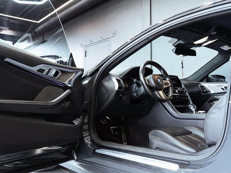 Gebraucht BMW M850 Sport Line 530 PS (389 kW) 2020 Grau Coupé