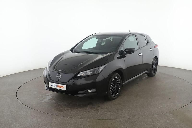 Schwarz Gebraucht 2022 Nissan Leaf N-Connecta Kleinwagen | 17.950 € (Fairer Preis) - Bild 1/3