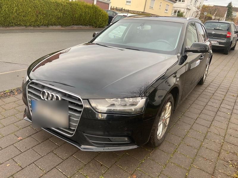 Usata Audi A4 150 CV (110 kW) 2015 Nero Station wagon