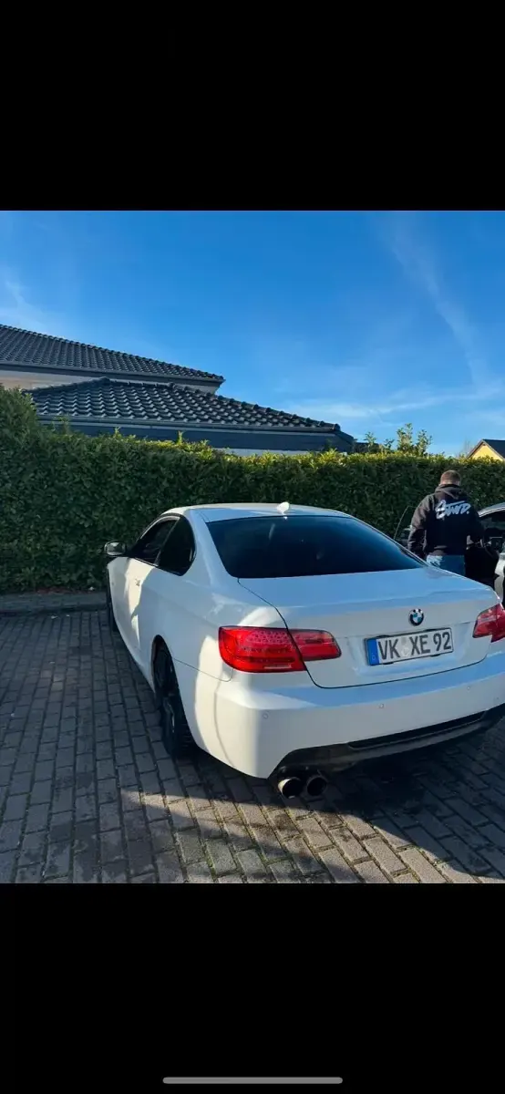 Gebraucht BMW 320 M Sport 170 PS (125 kW) 2010 Weiß Coupé