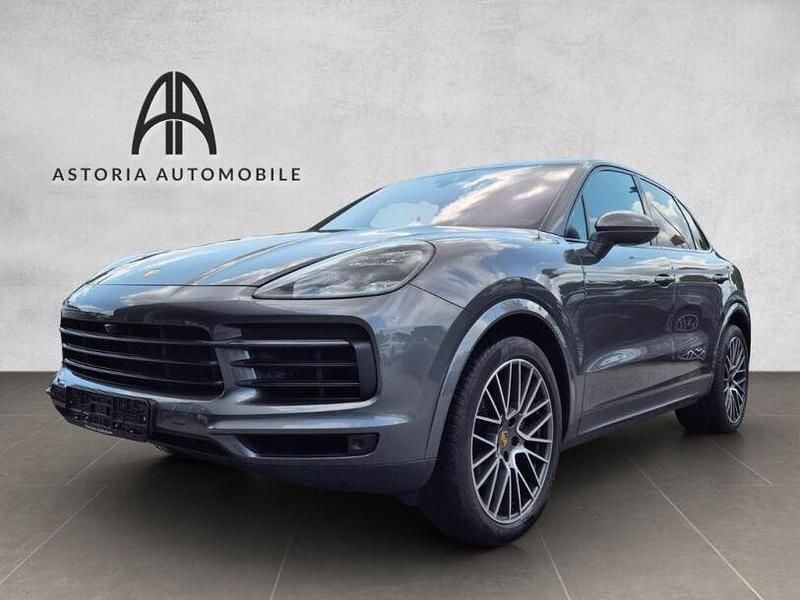 Schwarz le Gebraucht 2022 Porsche Cayenne Chrono SUV | 69.990 € (Superpreis) - Bild 1/4