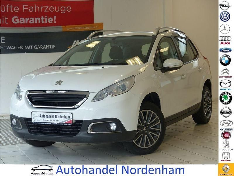 Blanc banquise (metallic) Gebraucht 2015 Peugeot 2008 Active SUV | 6.950 € (Fairer Preis) - Bild 1/4