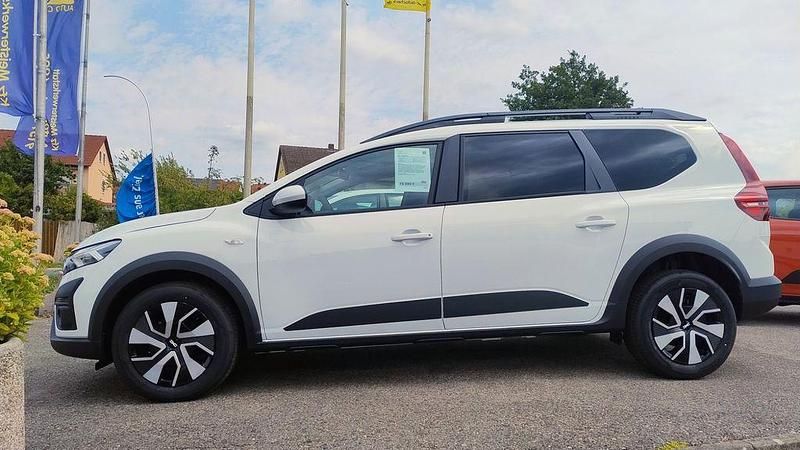 Weiß Neu 2025 Dacia Jogger Expression Van / Kleinbus | 20.990 € (Fairer Preis) - Bild 1/4