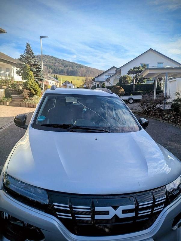 Gebraucht Dacia Spring Essentiel 33 kW (45 PS) 2023 Grau Kleinwagen