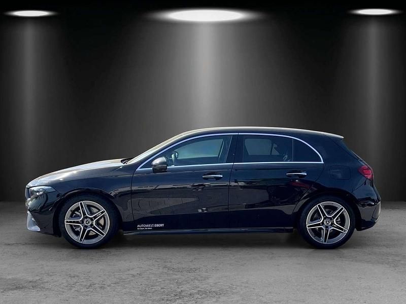 Gebraucht Mercedes A220 AMG 190 PS (139 kW) 2024 Kosmosschwarz Kleinwagen