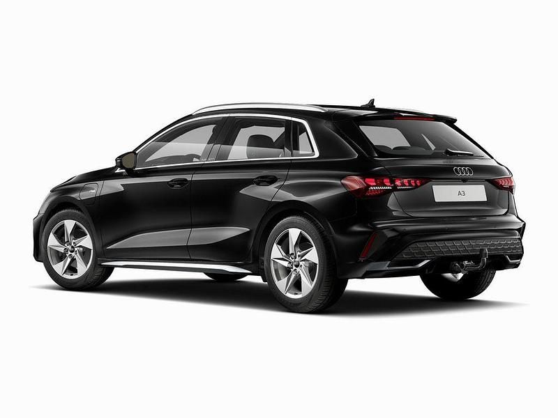 Gebraucht Audi A3 S-Line 204 PS (150 kW) 2025 Schwarz Limousine