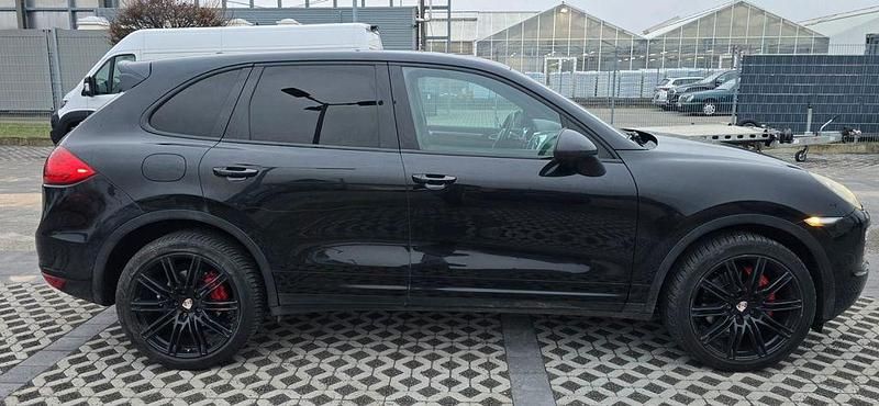 Gebraucht Porsche Cayenne Basis 299 PS (219 kW) 2013 Schwarz SUV