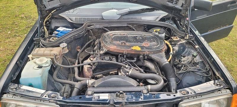 Gebraucht Mercedes 190 101 PS (74 kW) 1990 Blau Limousine