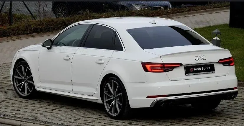 Gebraucht Audi S4 Sport 354 PS (260 kW) 2018 Weiß Limousine