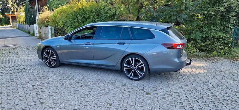 Gebraucht Opel Insignia 174 PS (127 kW) 2020 Grau Kombi