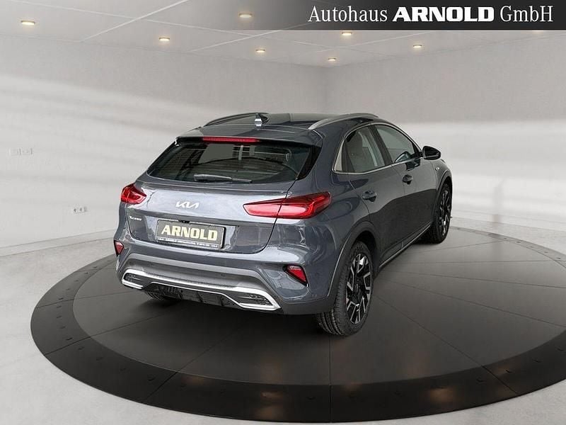 Neu Kia XCeed Vision 140 PS (102 kW) 2026 Grau SUV