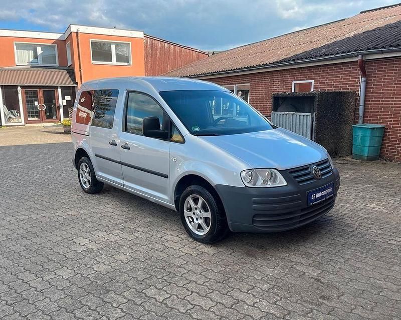 Używany VW Caddy Life 105 KM (77 kW) 2004 Srebrny Minivan