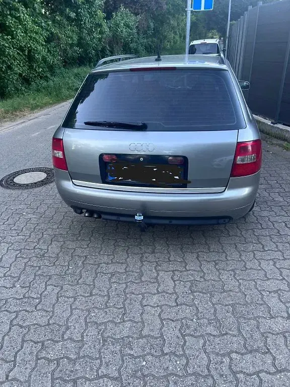 Usata Audi A6 131 CV (96 kW) 2004 Grigio Station wagon