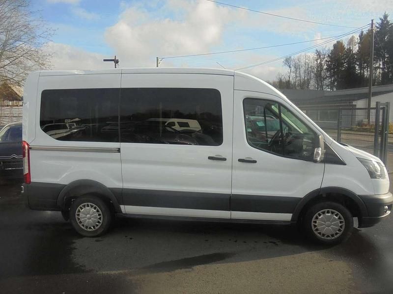 Gebraucht Ford Transit 105 PS (77 kW) 2018 Frostweiß Van / Kleinbus