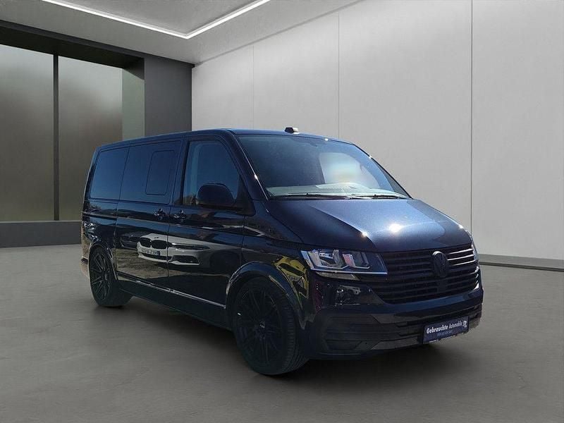 Gebraucht VW Multivan 150 PS (110 kW) 2020 Blau Van / Kleinbus