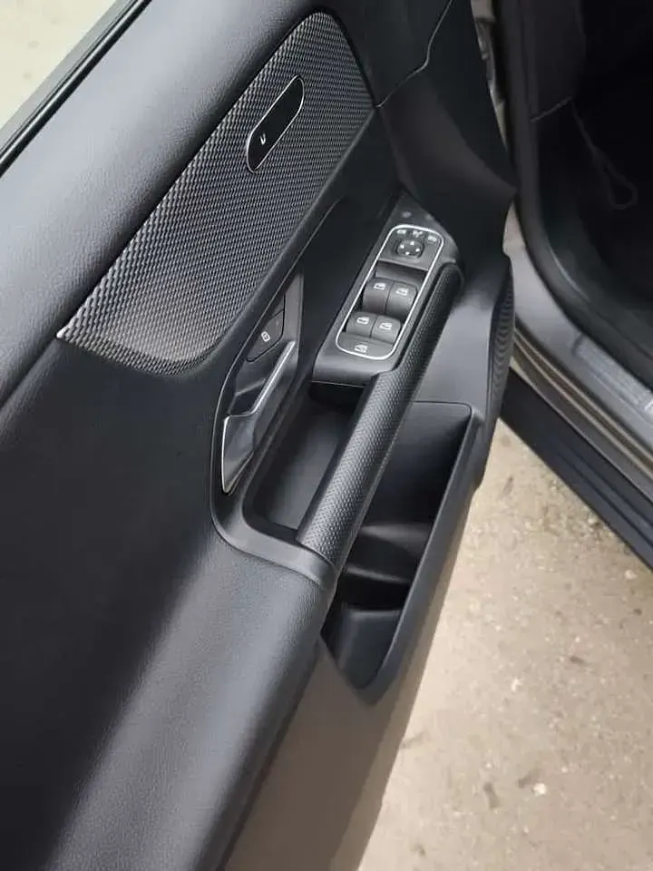 Gebraucht Mercedes B250e Edition 160 PS (117 kW) 2022 Grau Kleinwagen