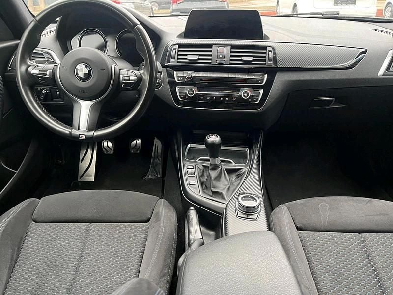 Gebraucht BMW 118 M Sport 136 PS (100 kW) 2018 Schwarz Kleinwagen