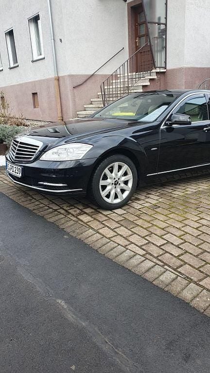 Gebraucht Mercedes S350 235 PS (172 kW) 2010 Schwarz Limousine