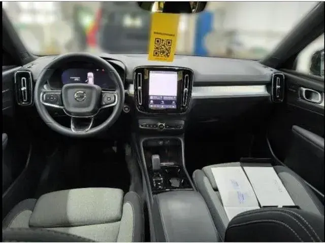 Gebraucht Volvo XC40 Plus 197 PS (144 kW) 2023 Schwarz SUV