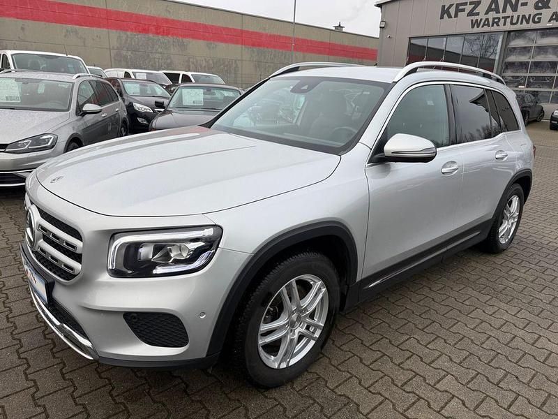 Gebraucht Mercedes GLB180 136 PS (100 kW) 2023 Silber SUV