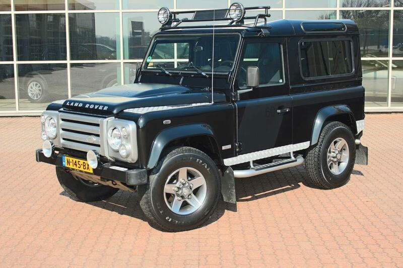 Gebraucht Land Rover Defender 122 PS (89 kW) 2008 Schwarz SUV