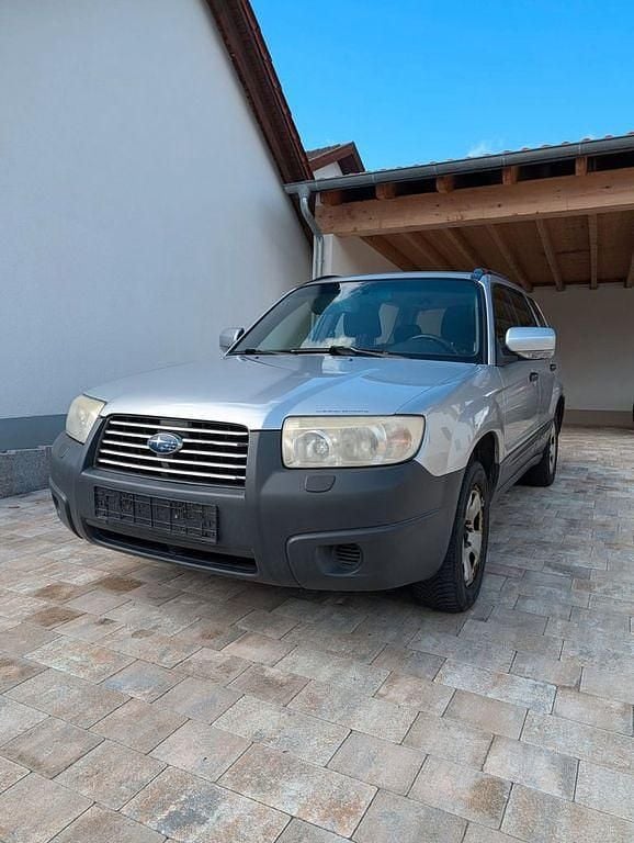 Gebraucht Subaru Forester Active 158 PS (116 kW) 2005 Silber SUV