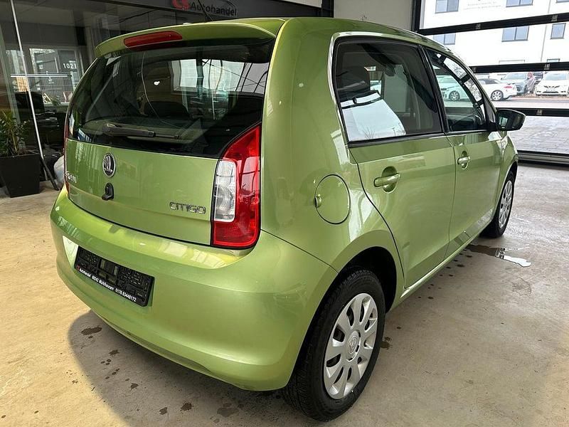 Gebraucht Skoda Citigo 60 PS (44 kW) 2012 Grün Kleinwagen