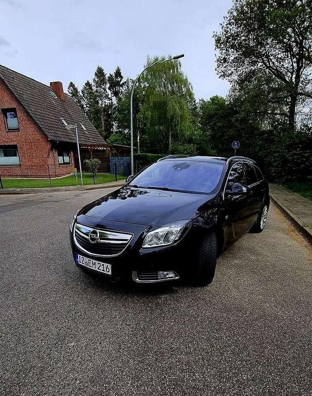 Gebraucht 2013 Opel Insignia Active Limousine | 4.000 € (Etwas zu teuer) - Bild 1/4