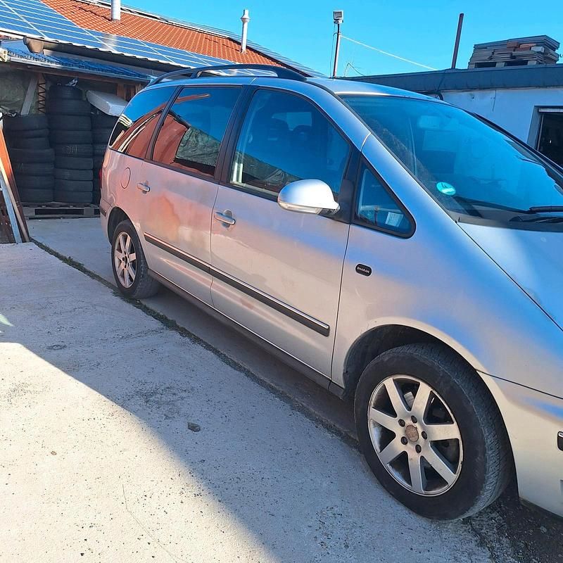 Gebraucht VW Sharan 115 PS (84 kW) 2004 Silber Van / Kleinbus