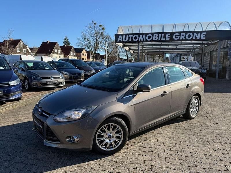 Gebraucht Ford Focus Titanium 150 PS (110 kW) 2011 Grau Limousine