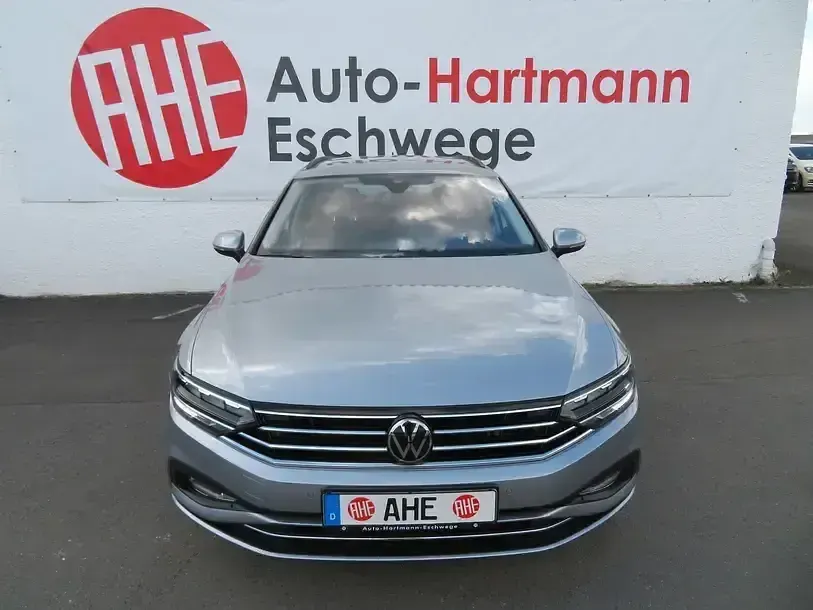 Second-hand VW Passat Business 150 CP (110 kW) 2024 Argintiu Break