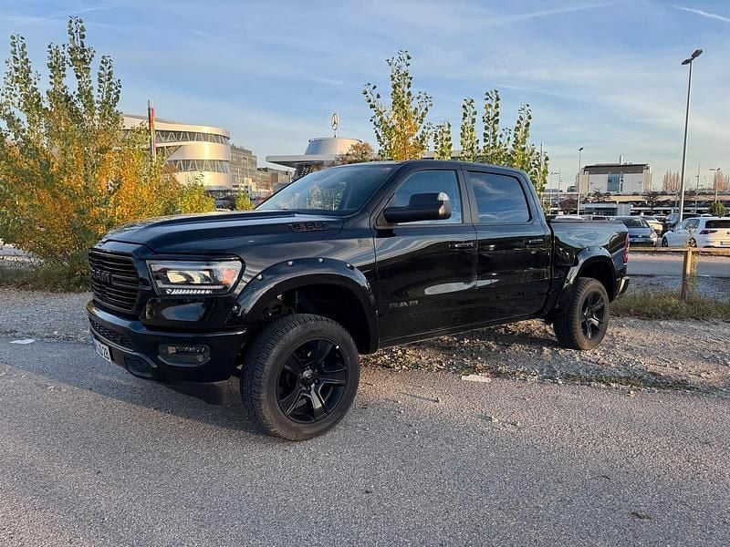 Gebraucht Dodge Ram 401 PS (294 kW) 2019 Schwarz Abholung