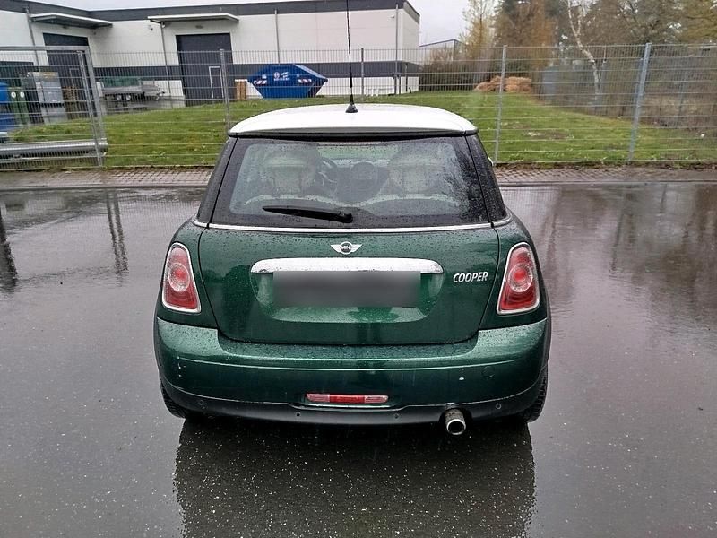 Gebraucht Mini Cooper 120 PS (88 kW) 2012 Grün Kleinwagen