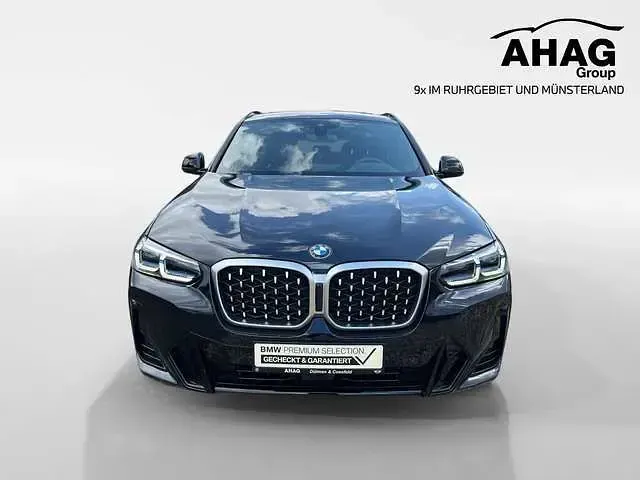 Gebraucht BMW X4 Performance 184 PS (135 kW) 2025 Carbonschwarz SUV