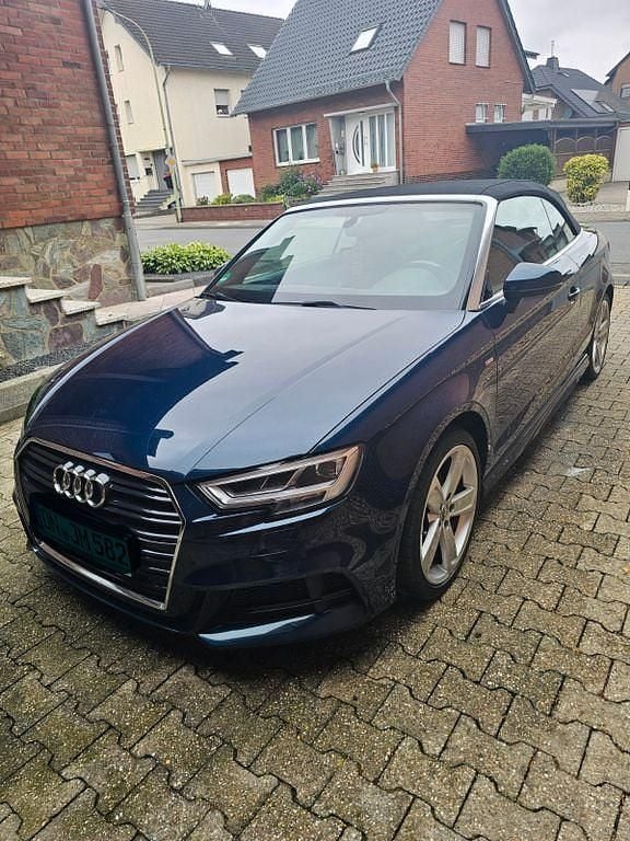 Gebraucht Audi A3 Cabriolet 150 PS (110 kW) 2018 Blau Cabrio