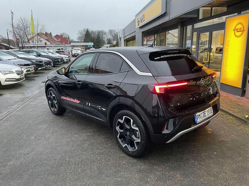 Gebraucht Opel Mokka-e Ultimate 100 kW (136 PS) 2023 Karbon schwarz metallic SUV