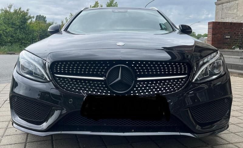 Schwarz Gebraucht 2016 Mercedes C250 AMG line Kombi | 18.999 € (Guter Preis) - Bild 1/4