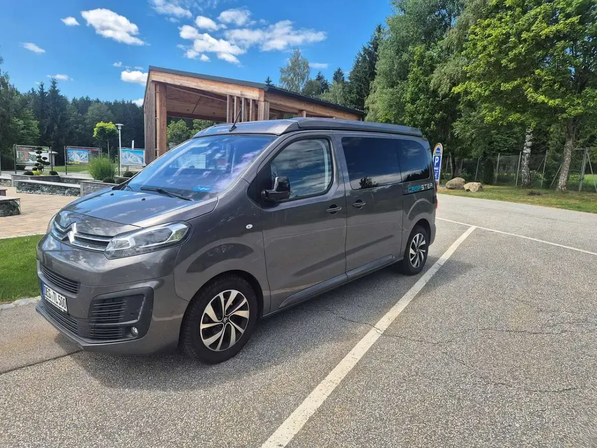 Gebraucht Citroën Spacetourer 144 PS (105 kW) 2025 Platiniumgrau/typ Van / Kleinbus