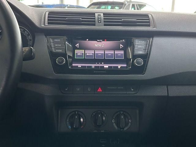 Gebraucht Skoda Fabia Active 60 PS (44 kW) 2021 Weiss Limousine