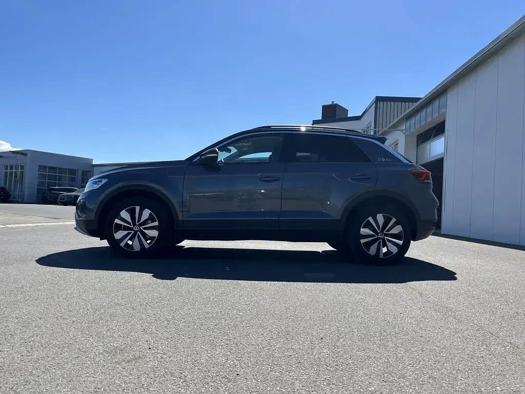 Gebraucht VW T-Roc Goal 150 PS (110 kW) 2025 Indiumgrau SUV
