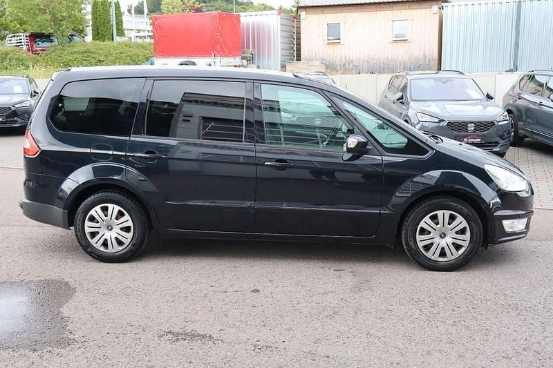Second-hand Ford Galaxy 160 CP (117 kW) 2014 Negru Monovolum