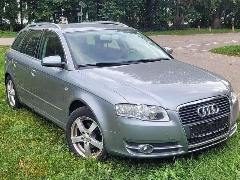 Używany Audi A4 102 KM (75 kW) 2008 Szary Kombi