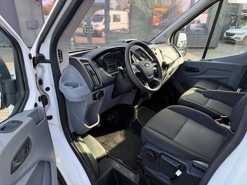 Gebraucht Ford Transit 131 PS (96 kW) 2019 Weiß Van / Kleinbus