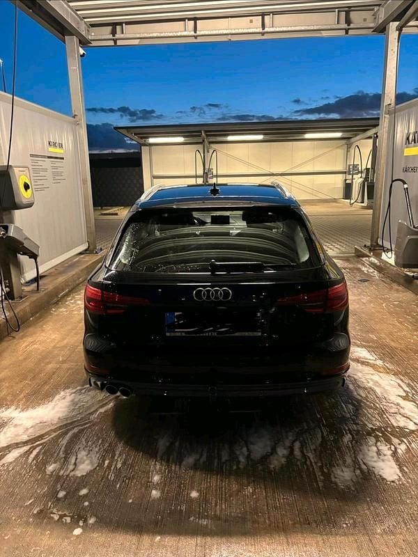 Gebraucht Audi A4 S-Line 190 PS (139 kW) 2016 Schwarz Kombi